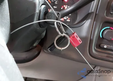 2004 Chevrolet Tahoe Lt из США, поврежденный, VIN 1GNEK13Z24J255692